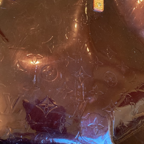 Louis Vuitton GM Bellevue Vernis Amarante Bag zippered tote handbag - Picture 13 of 13